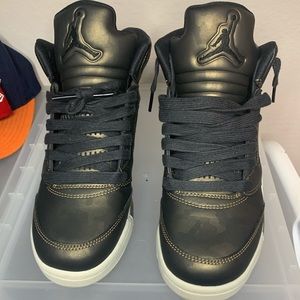 Air Jordan 5 Heiress Camo Size 7.5y